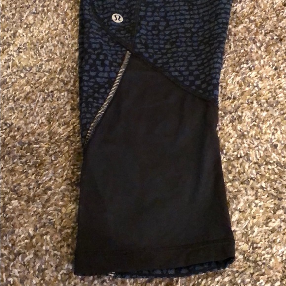 Lululemon Crops - Picture 2 of 4